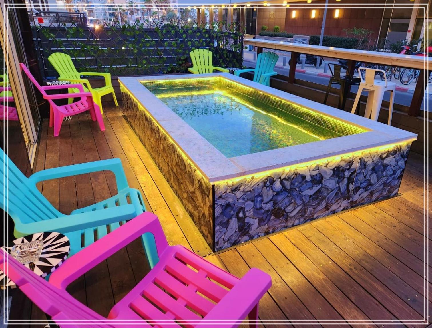Dream Beach 98 Hotel And Spa Tel-Aviv Kültér fotó